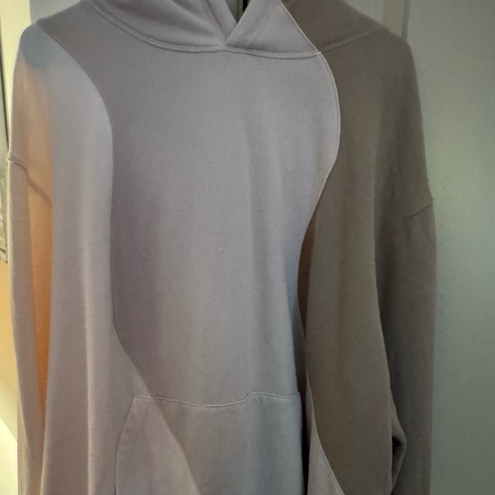 ALO Yoga Make Waves Hoodie